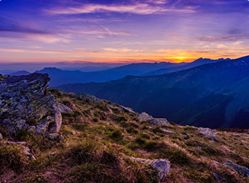 Nepal Larang Turis Trekking Sendirian, Wajib Didampingi Pemandu Berlisensi